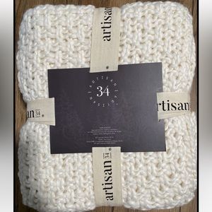 Artisan 34 Chunky Handknit Blanket